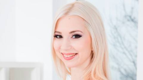 Ебливая блондиночка Рокси, Roxy Risingstar